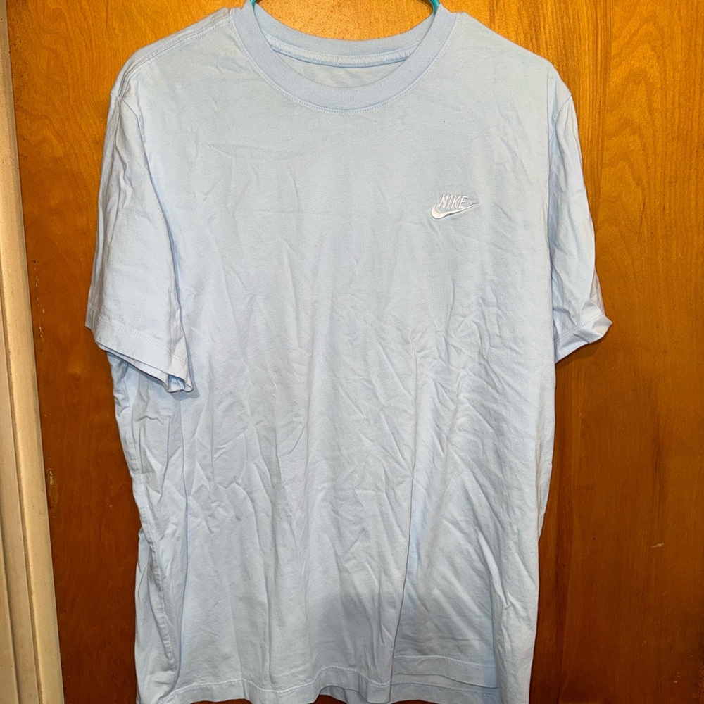 Nike club tee